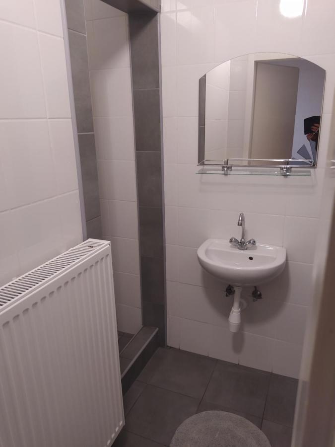 Pingpong Apartman Soltvadkert Luaran gambar
